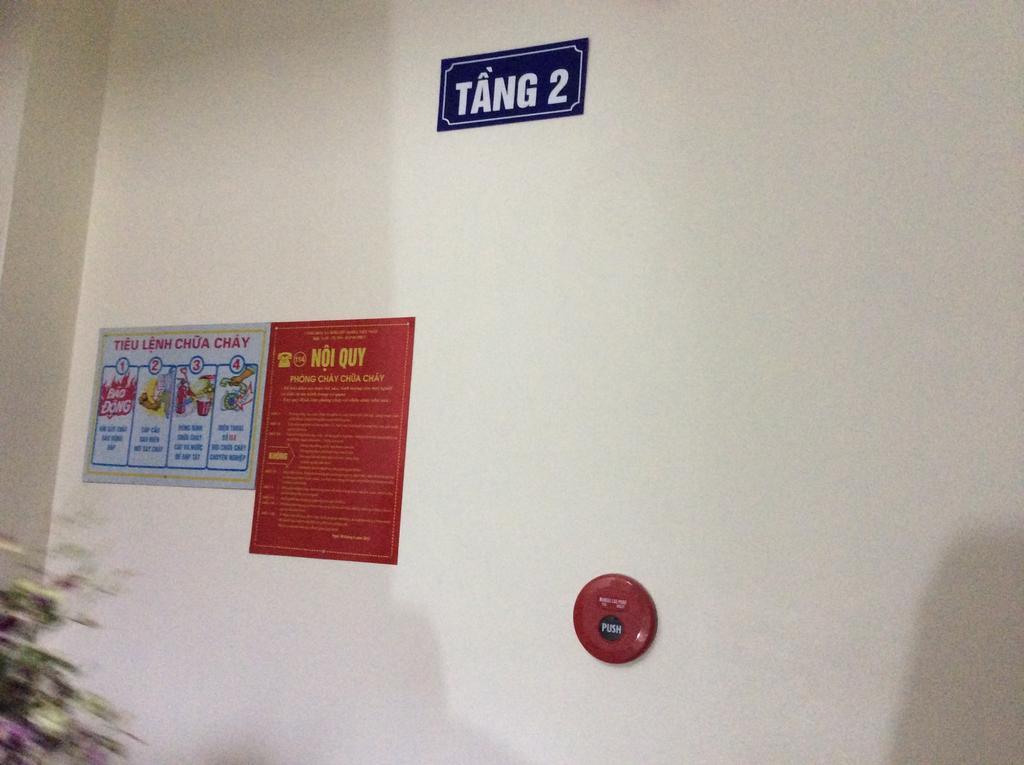 Van Anh Hotel Thach Loi Extérieur photo