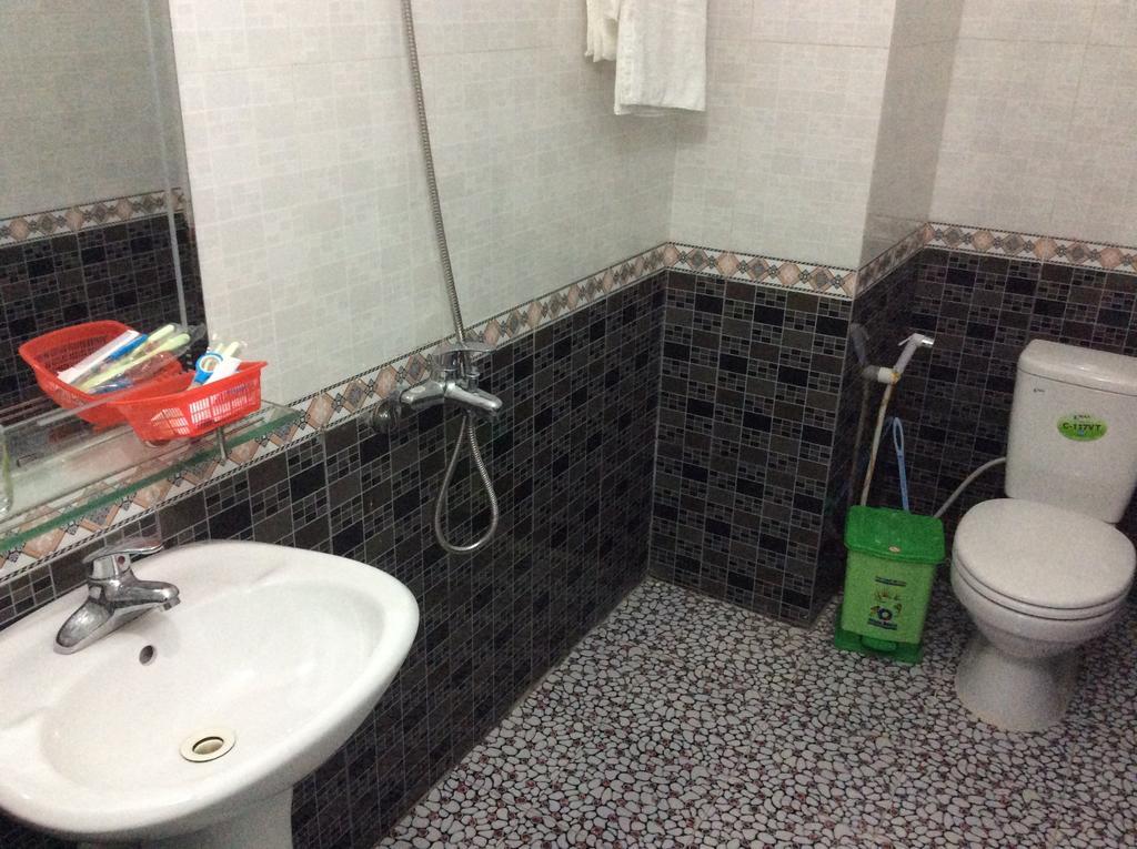 Van Anh Hotel Thach Loi Extérieur photo